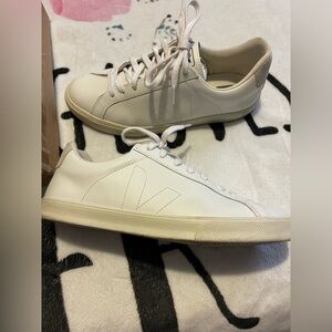 Veja sneakers